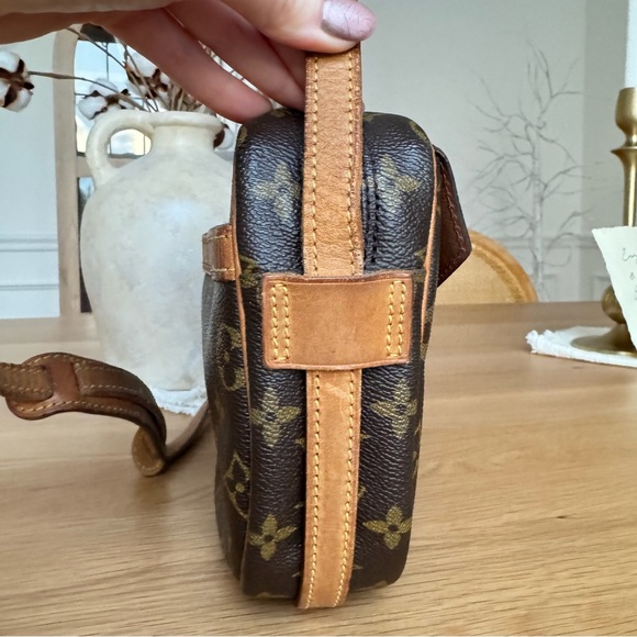 ✅AUTHENTIC✅LOUIS VUITTON JEUNEFILLE MM CROSSBODY BAG - Picture 5 of 17